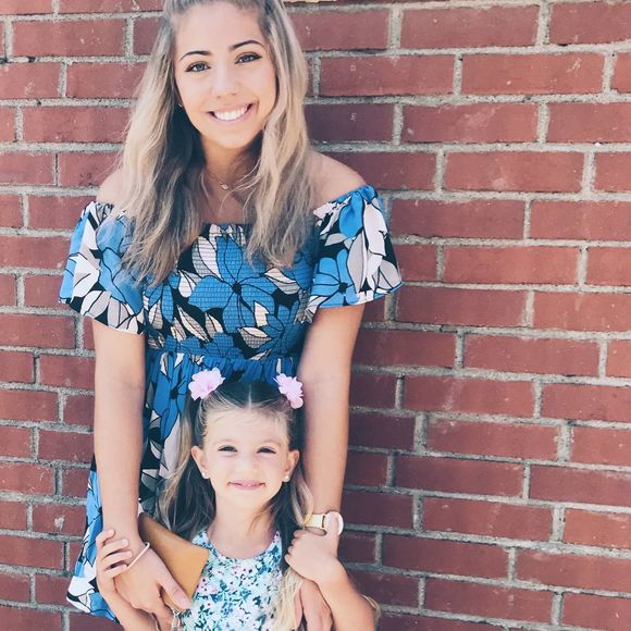 Meet your Posher, Kristina - Picture 1 of 1